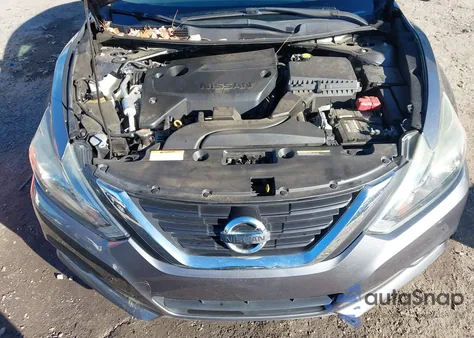 2018 Nissan Altima 2.5 Sr z USA, uszkodzony, nr VIN 1N4AL3AP7JC134101